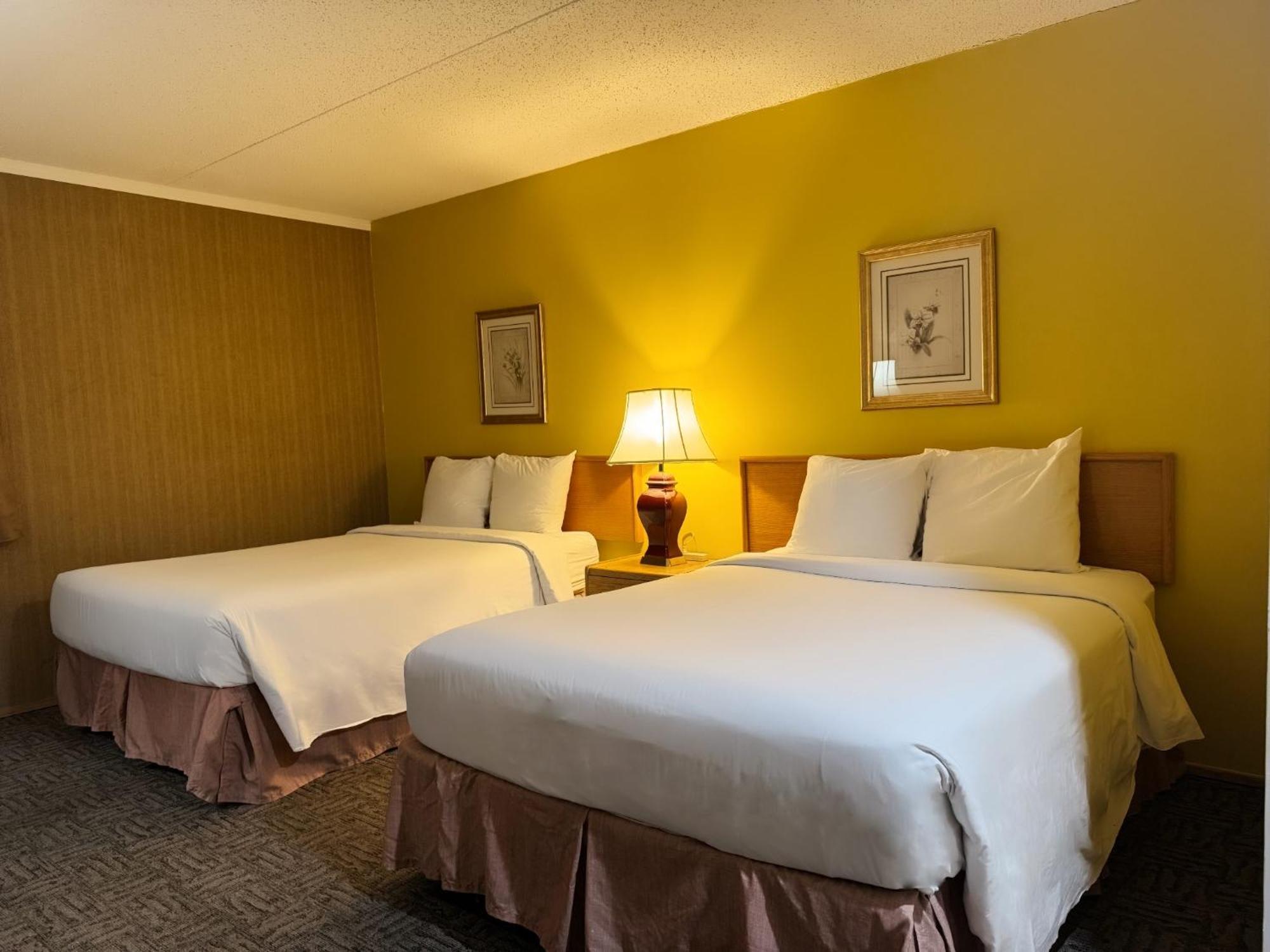 Best Stay Inn Melville Exterior foto